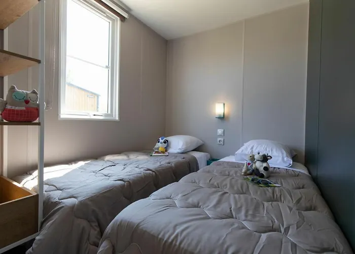 Playa Del Sol 4p 2bdrms Aircon P * Vendres